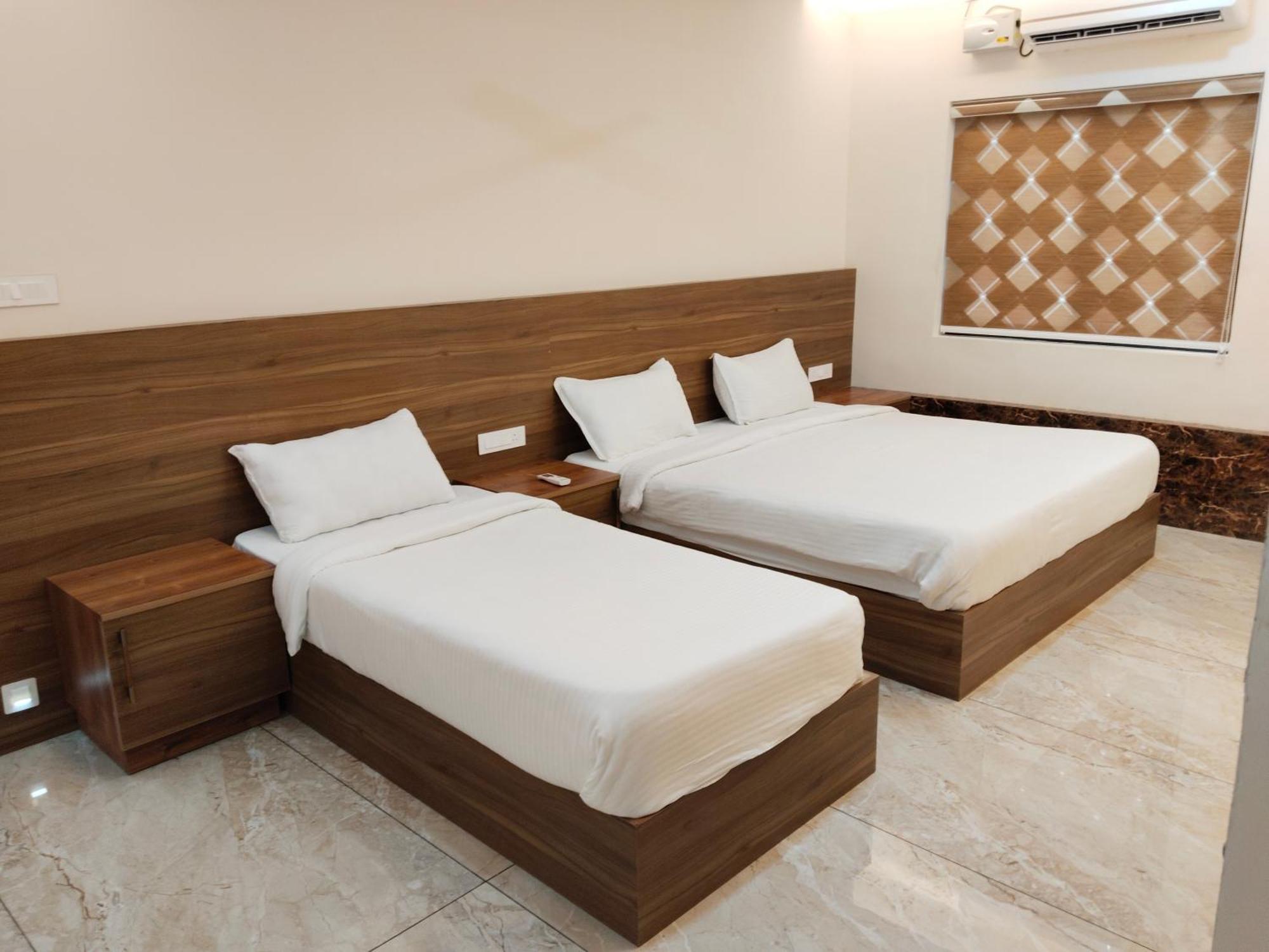 Krishnakripa Premium Residency Hotel Kochi Eksteriør billede